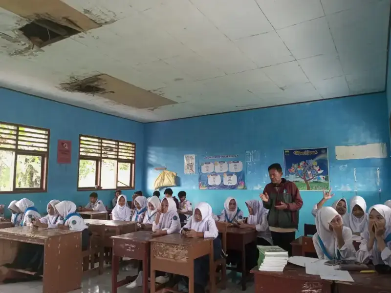 PMR (Palang Merah Remaja)